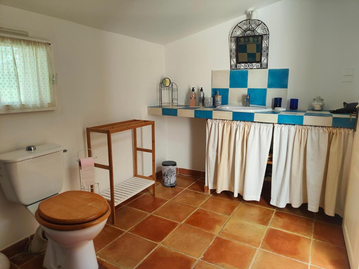 Domaine Bellavigne Gites Et Spa Forcalquier Bagian luar foto