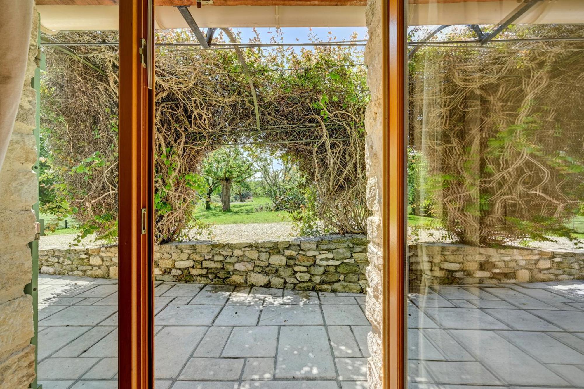 Domaine Bellavigne Gites Et Spa Forcalquier Bagian luar foto